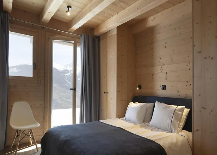 شاليه In Les Masses With Garden