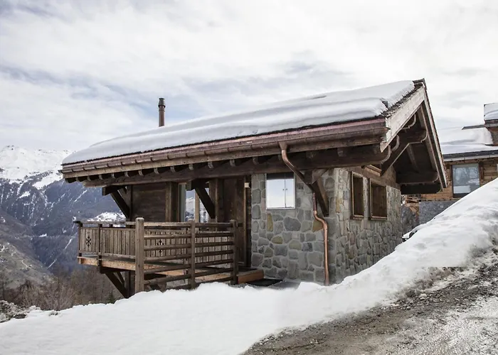 In Les Masses With Garden